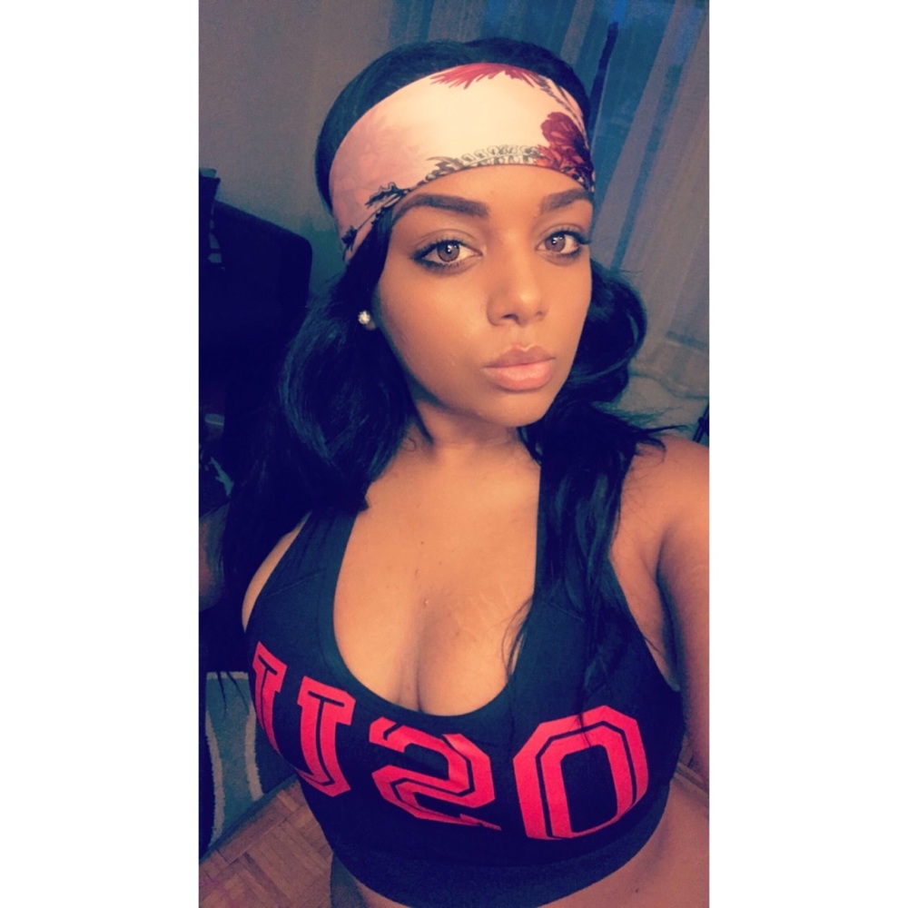 PRICE DROP ! Ohio State (OSU) PINK sports bra ! ❤️